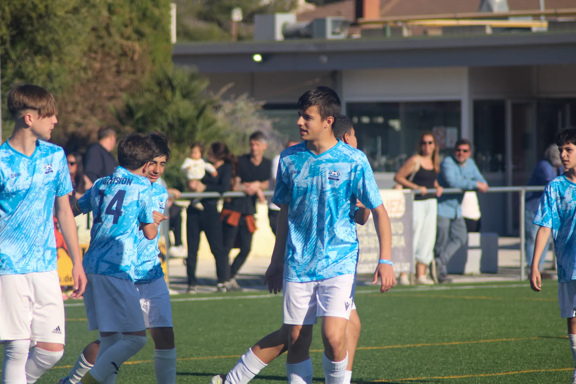 Plata en Cunit Infantil